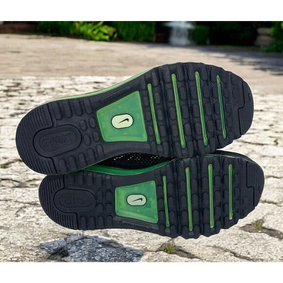 Nike Air Max 2013 Classic Black Volt Kids Size 7Y Shoes New In Box Fast Ship - Picture 6 of 9